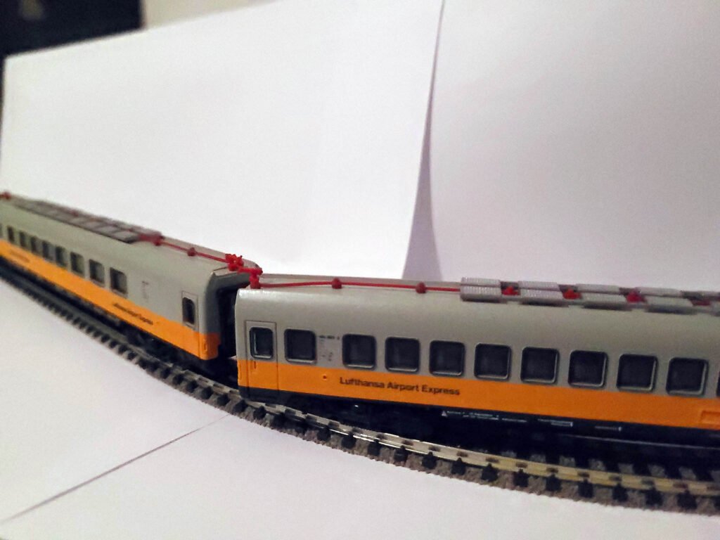 Miniature de l'Automotrice DB Class 403 - Lima - Echelle N