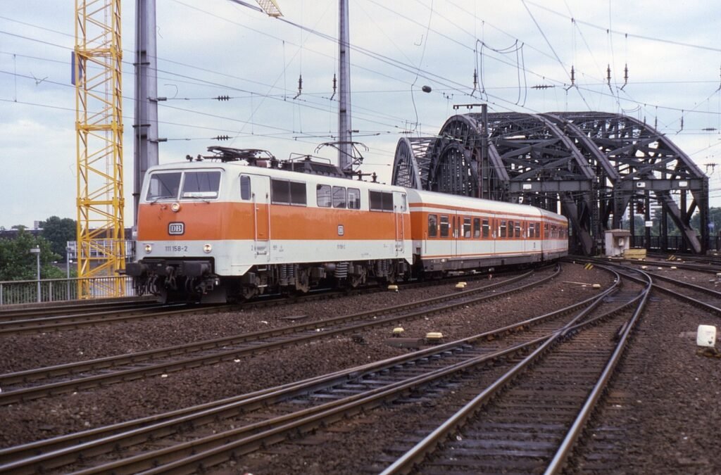 BR Class 111 158-2 - Gare centrale de Cologne
