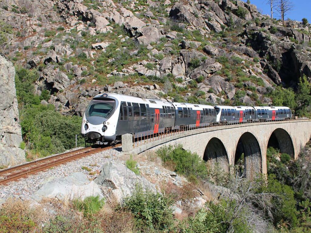 Chemin de fer de la Corse