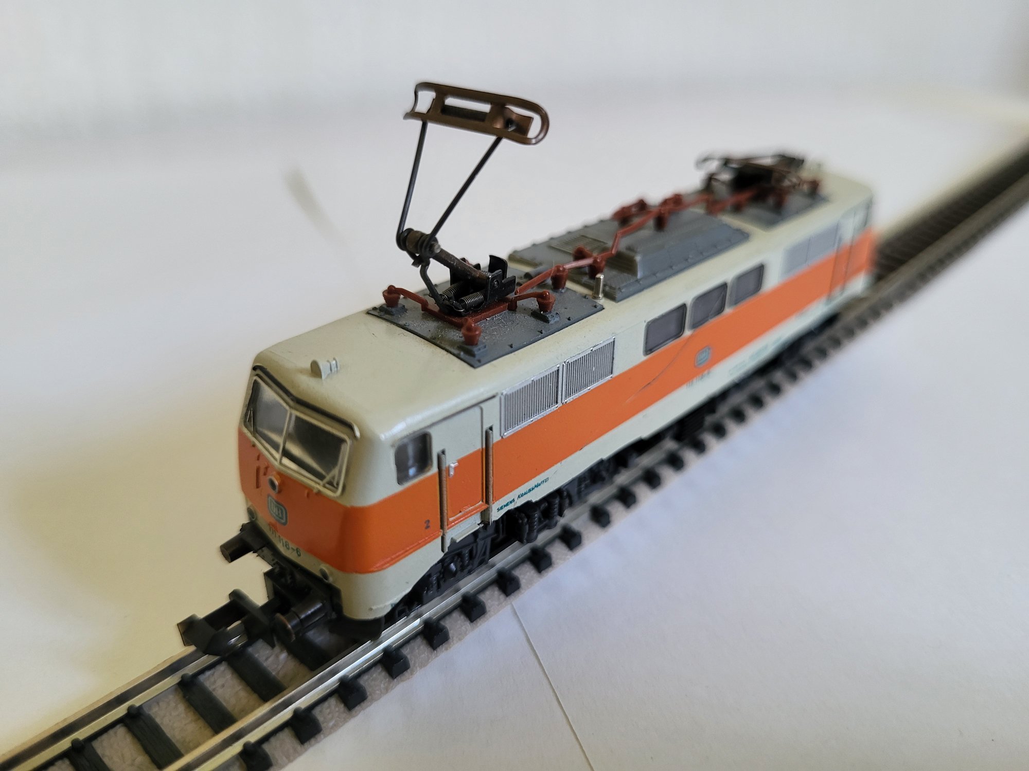 ma DB serie 111 – 118-6 ma DB serie 111 - 118-6