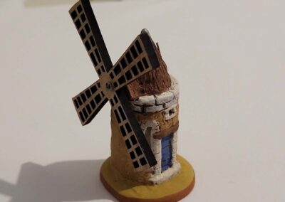 santons fouque 2cms moulin perpective hauteur 6cm 001