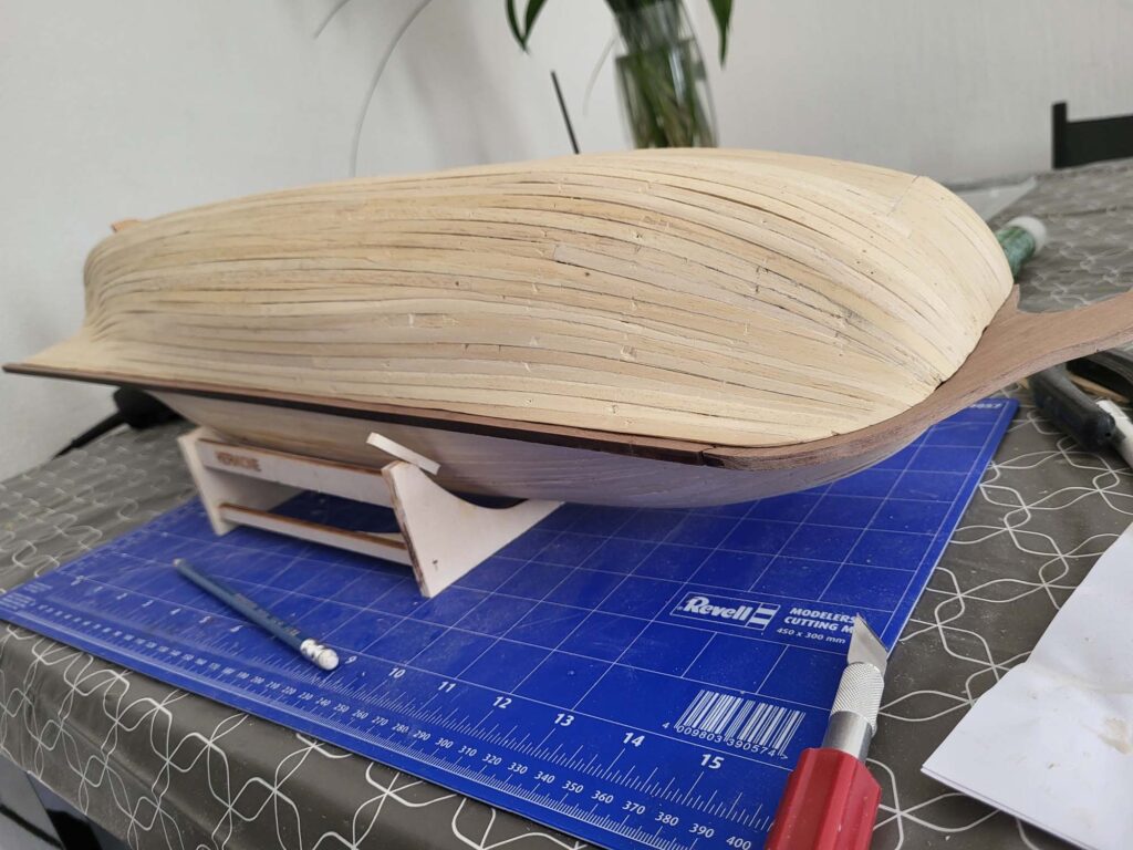 Maquette de l'Hermione - Pose de la quille - 05