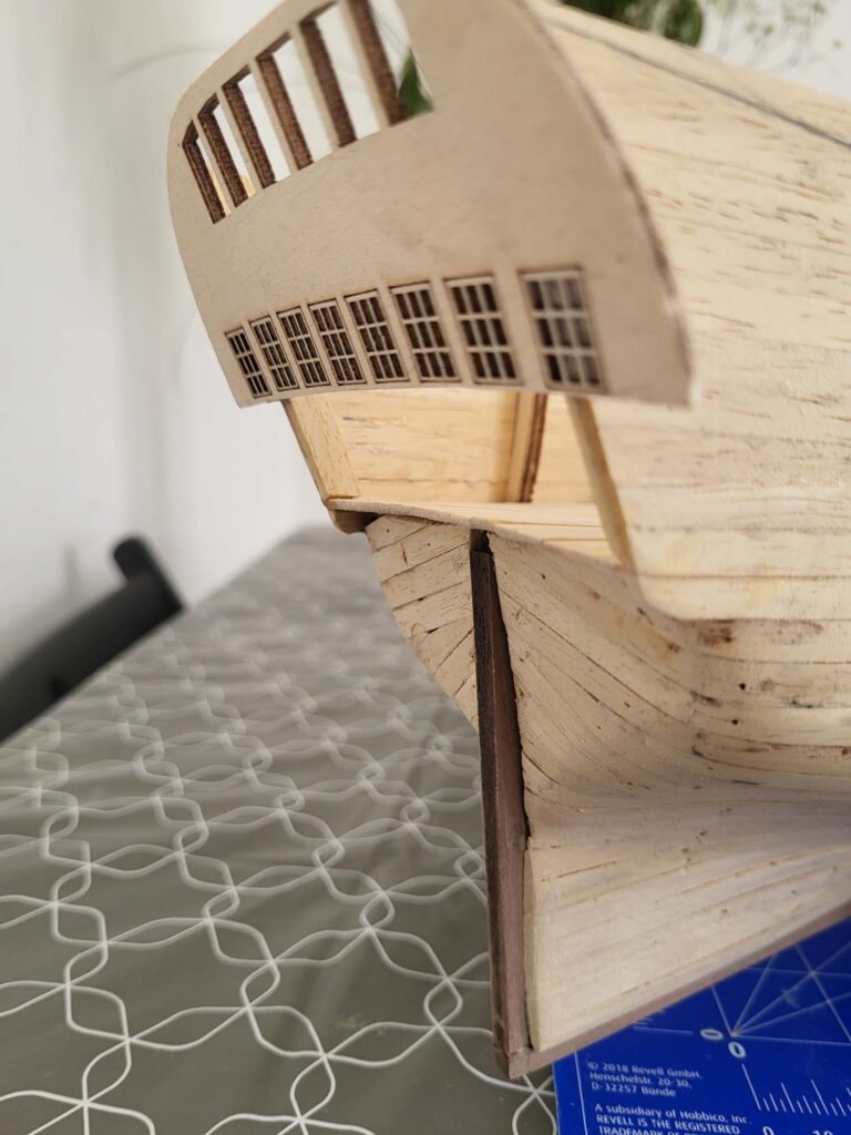 Pose des fenêtres du chateau