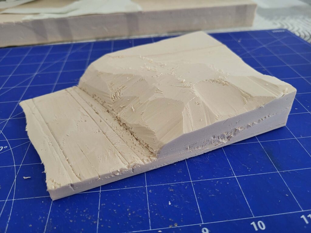 sculpture montagne rive dr avant 01