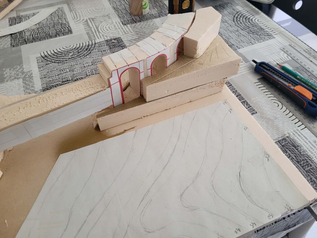 sculpture montagne rive ga arriere 01